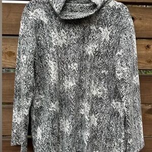 NIC+ZOE Monochrome Cowl Neck Tunic Sweater with Pockets